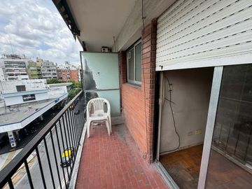VENTA 2 AMBIENTES CON BALCON CORRIDO VILLA CRESPO