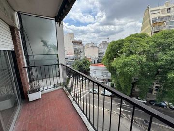 VENTA 2 AMBIENTES CON BALCON CORRIDO VILLA CRESPO
