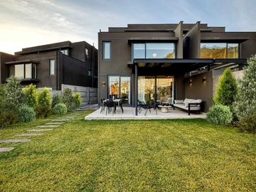 Casa en arriendo  en LO BARNECHEA