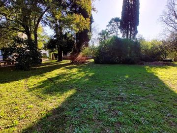 Lote con mejoras en venta, Pilar