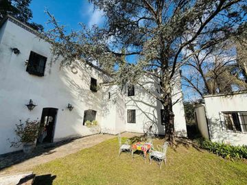 Lote con mejoras en venta, Pilar
