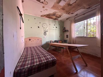 Casa 4 ambientes Venta Gerli Multifamiliar c/Patio