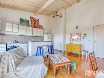 Venta Departamento 2 Ambientes Cochera Balcon