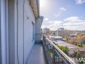 Venta Departamento 2 Ambientes Cochera Balcon