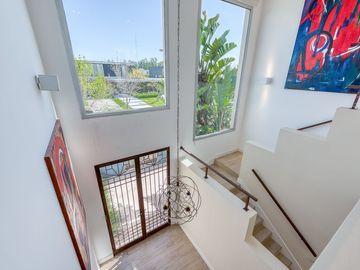 VENTA CASA EN ALBANUEVA CON AMARRA 5 AMB.