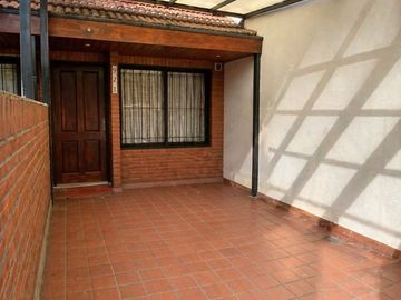 ecxelente triplex vicente lopez