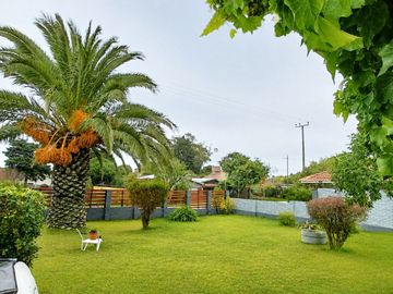 CASA AMPLIO PARQUE B. SAN JACINTO A METROS COSTA