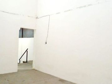 Venta Local Belgrano 1850 Balvanera 212m2