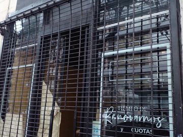 Venta Local Belgrano 1850 Balvanera 212m2