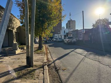 ALQUILER COMERCIAL CASA CENTRO DE PILAR