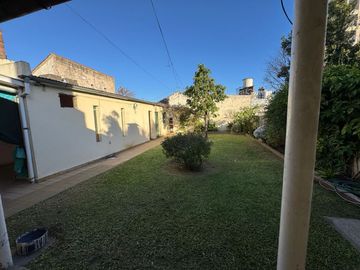 ALQUILER COMERCIAL CASA CENTRO DE PILAR