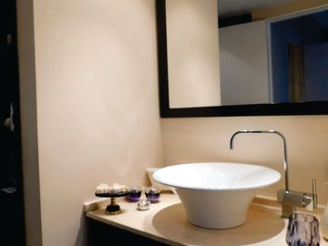 Depto. 4 ambientes en venta en Palermo con cochera