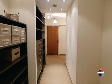 Depto. 4 ambientes en venta en Palermo con cochera