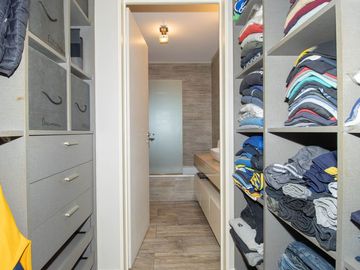 DEPARTAMENTO EN VENTA EN STAR TOWER OLIVOS