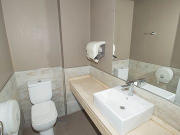 DEPARTAMENTO EN VENTA EN STAR TOWER OLIVOS