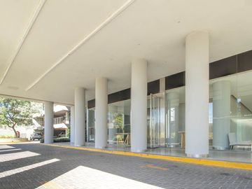 DEPARTAMENTO EN VENTA EN STAR TOWER OLIVOS