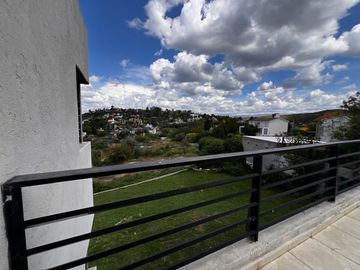 Casa 3 dormitorios en Villa del Lago. Carlos Paz