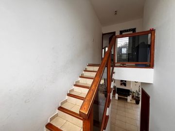 Casa 3 dormitorios en Villa del Lago. Carlos Paz