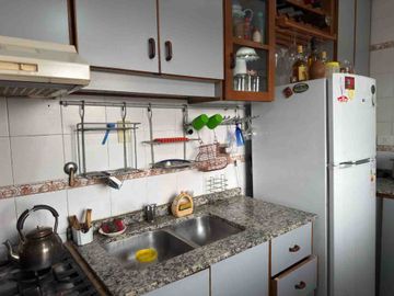 VENTA DEPARTAMENTO 3 AMB CON COCHERA LANUS