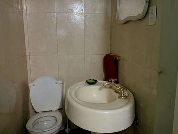 VENTA DE CASA 1000 M2 EN MONSERRAT OPORTUNIDAD