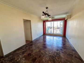 VENTA DEPTO 4 AMB PARQUE CHACABUCO APTO CRÉDITO