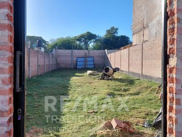 Vta Terreno en Fontana con Muro Perimetral