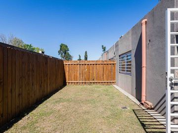 VENTA PH 3 AMBIENTES CON JARDIN MALVINAS GREEN