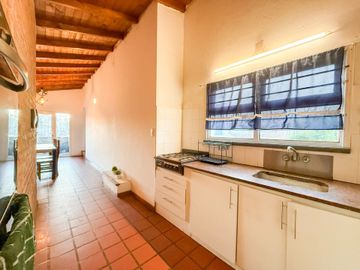 VENTA DUPLEX 4 AMB. LA PERLA 200m DEL MAR