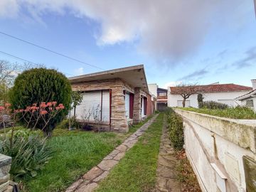 VENTA DUPLEX 4 AMB. LA PERLA 200m DEL MAR