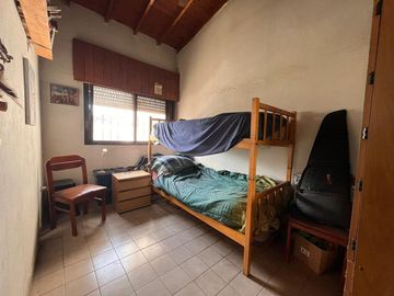 VENTA CASA EN BLOQUE-VALENTIN ALSINA