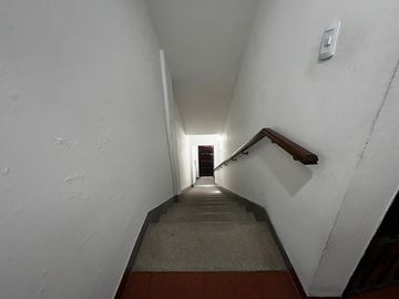 VENTA DPTO + GALPON- WILDE- APTA CREDITO-PERMUTA
