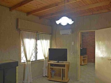 VENTA CASA 3 AMB C/ COCHERA Y PATIO - V. ALSINA