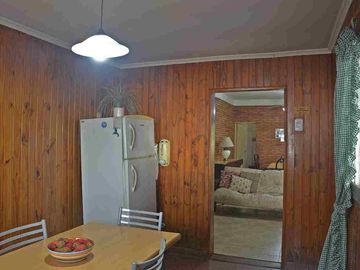 VENTA CASA 3 AMB C/ COCHERA Y PATIO - V. ALSINA