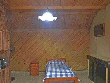 VENTA CASA 3 AMB C/ COCHERA Y PATIO - V. ALSINA