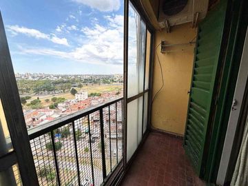 VENTA-DPTO 4 AMB CON BALCON-CIUDAD MADERO