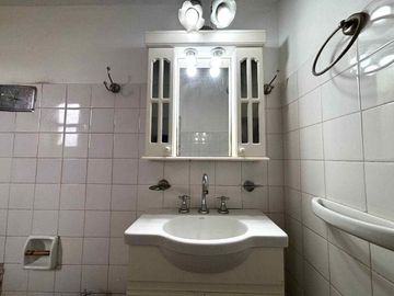 VENTA-DPTO 4 AMB CON BALCON-CIUDAD MADERO