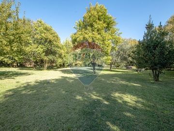 Venta de casa en exclusivo condomino