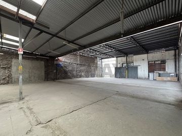 ARRIENDO OFICINA CON GALPÓN VIEL/AUTOP CENTRAL