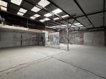 ARRIENDO OFICINA CON GALPÓN VIEL/AUTOP CENTRAL
