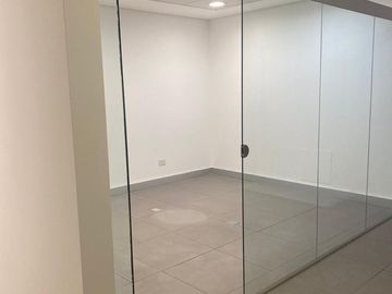 ALQUILER LOCAL COMERCIAL EN ESQUINA - EX BANCO