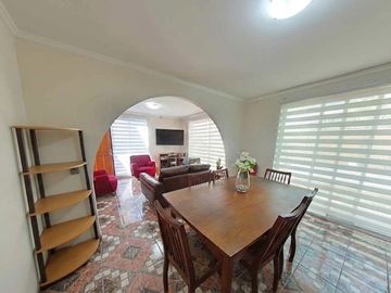 Acogedora casa de 1 piso en Cerro Esperanza