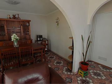 Acogedora casa de 1 piso en Cerro Esperanza
