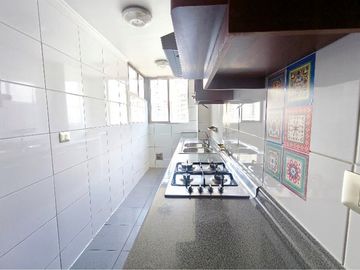 Arriendo Depto 2D2B Amplio con Terraza y Estac