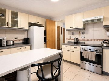 Casa en Condominio 4D/3B en Peñalolén
