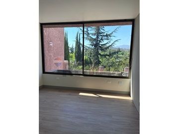 Espectacular casa en Venta en Lo Barnechea