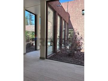 Espectacular casa en Venta en Lo Barnechea