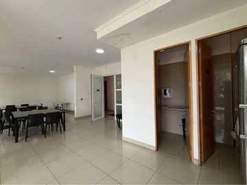 Venta amplio depa en San José de la Sierra