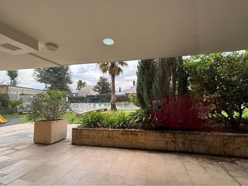 Venta amplio depa en San José de la Sierra