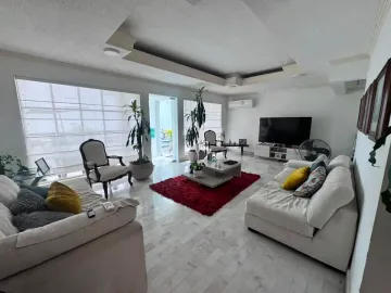CASA EN VENTA EN SAN PEDRO GARZA GARCIA