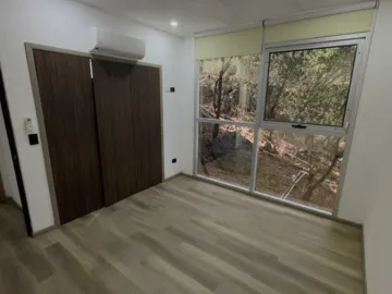 Departamento en renta en Valle de San Ángel Sect Español, San Pedro Garza García, Nuevo León